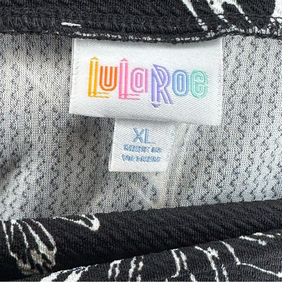 LuLaRoe Black and White Floral Cassie Pencil Skirt - Picture 3 of 3